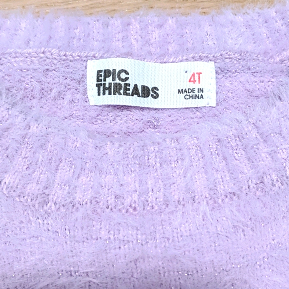 Girls Fuzzy Sweater 4T - Picture 2 of 5